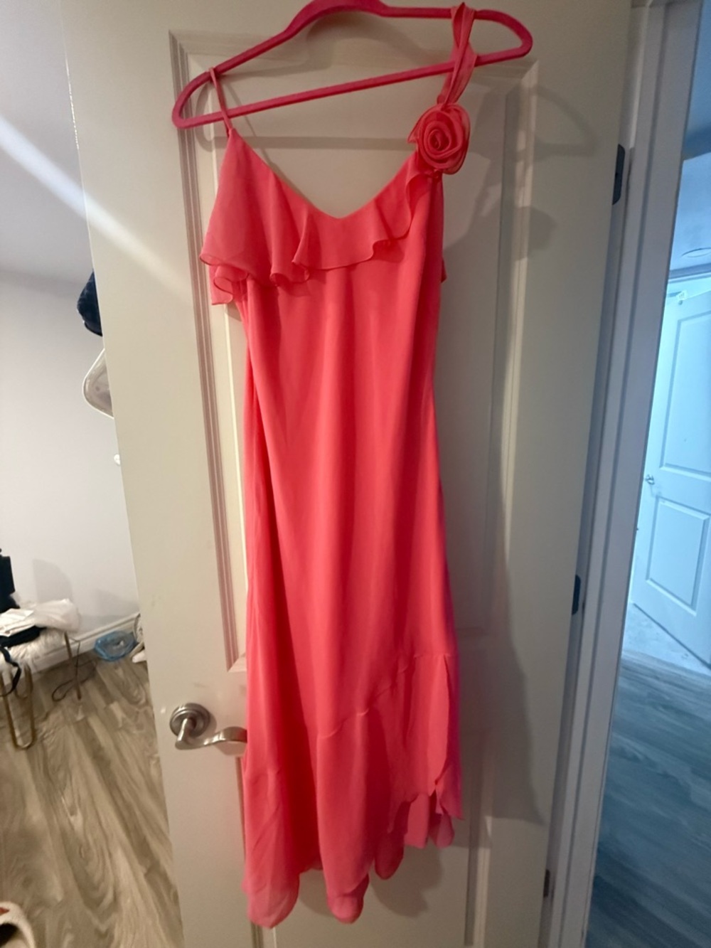 Wilfred Coral One-Shoulder Ruffle Dress with Rosette Strap